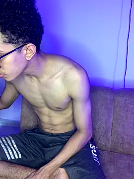 Cj davis  online show from September 2025 07:41:02 PM