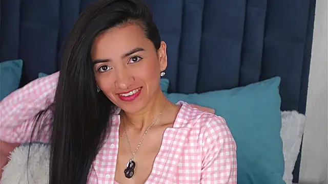 EmilyPrincy online show from November 2025 06:05:02 AM