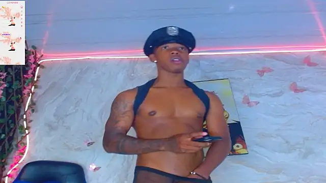 maicoljorda online show from October 2025 12:28:02 PM