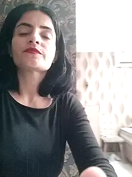 Gecenin Kralicesi online show from March 2026 06:52:01 AM