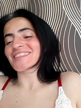 Snapshot of Gecenin_Kralicesi chatting on April 2026 06:24:01 AM Gecenin Kralicesi online show from April 2026 06:24:01 AM