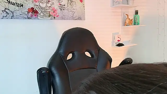 Snapshot of jennifer_Scot chatting on December 2025 03:03:01 AM jennifer Scot online show from December 2025 03:03:01 AM