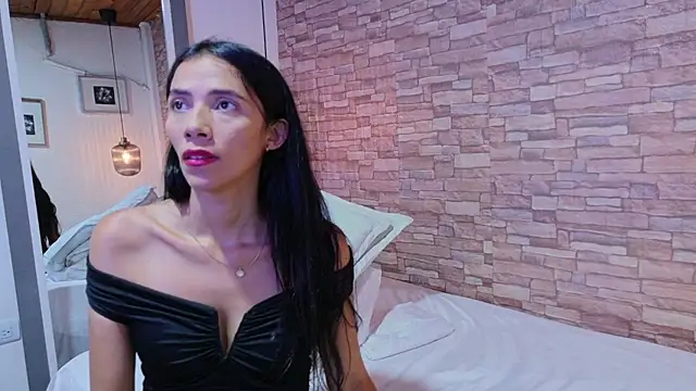 Martina thompson69 online show from March 2026 03:51:02 PM