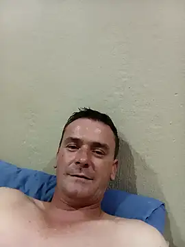 Snapshot of Rudie1 chatting on November 2025 07:14:02 PM Rudie1 online show from November 2025 07:14:02 PM