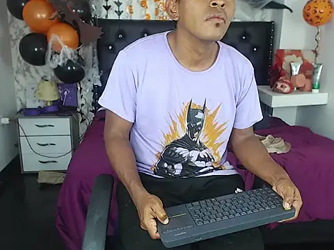 Adam Morgan2 online show from October 2025 06:45:01 AM