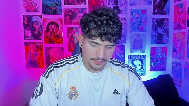 Saturn boy online show from December 2025 10:25:02 PM