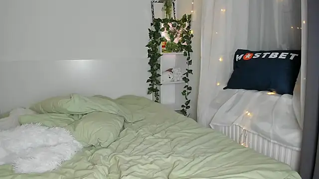 lilkimch online show from February 2026 07:03:02 AM