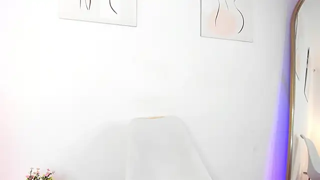 elzafuentes1 online show from September 2025 08:20:01 PM