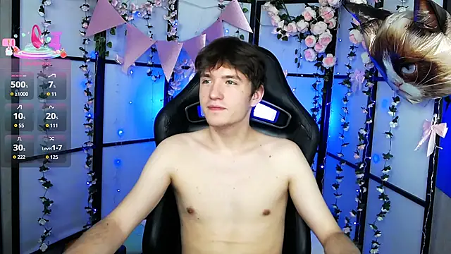 Snapshot of Ethan_Rivers chatting on September 2025 05:46:01 AM Ethan Rivers online show from September 2025 05:46:01 AM