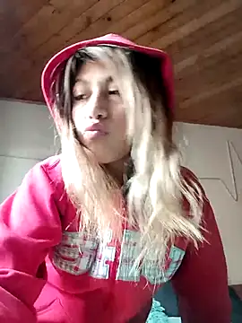 Anto torres online show from October 2025 03:29:01 PM