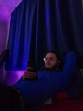 EyesNeverLies online show from February 2026 08:10:02 PM