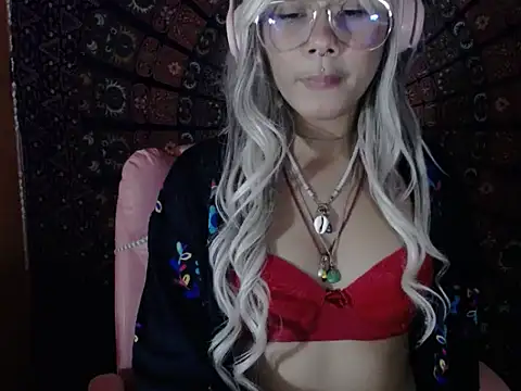 Delliriummm online show from March 2026 06:30:01 AM