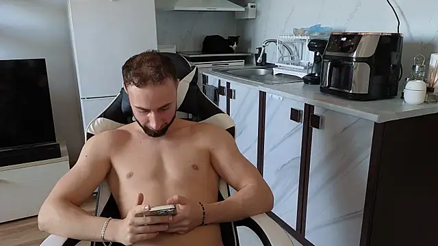 RyanStorm  online show from November 2025 11:23:02 AM