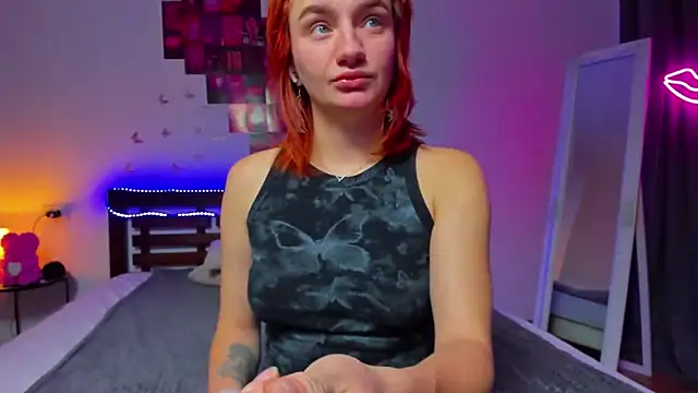 ArinaWinss online show from October 2025 05:02:02 PM