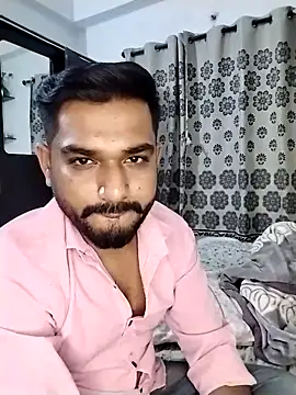 Snapshot of avi007p chatting on March 2026 10:04:02 PM avi007p online show from March 2026 10:04:02 PM