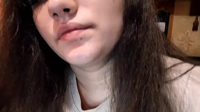 DierdreCousineau online show from November 2025 10:48:01 AM