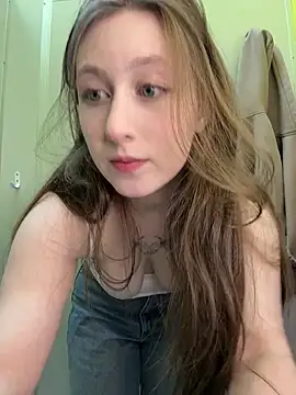 FroggyAnna online show from May 2026 04:25:02 PM