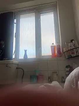 Snapshot of Imogenbabyyy chatting on September 2025 04:10:02 PM Imogenbabyyy online show from September 2025 04:10:02 PM