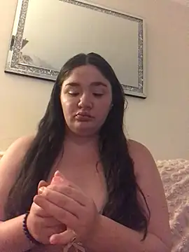 Snapshot of Imogenbabyyy chatting on May 2026 11:20:01 PM Imogenbabyyy online show from May 2026 11:20:01 PM