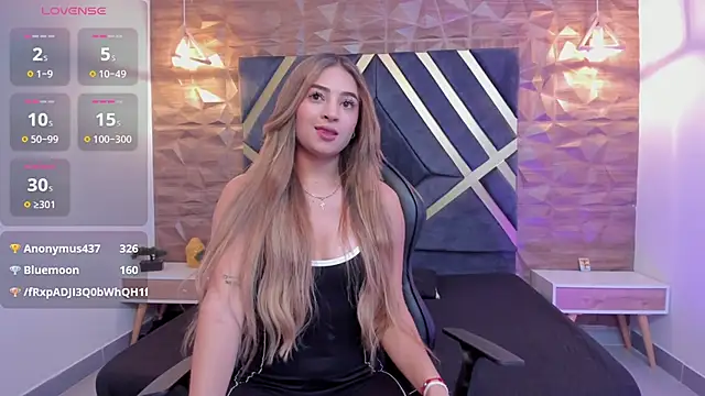 Snapshot of Alana_cox_ chatting on November 2025 11:18:01 PM Alana cox online show from November 2025 11:18:01 PM