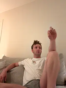 blueblondguy online show from September 2025 08:19:01 PM