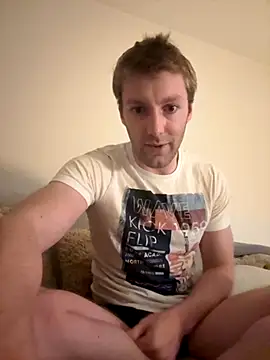 blueblondguy online show from October 2025 05:46:01 PM