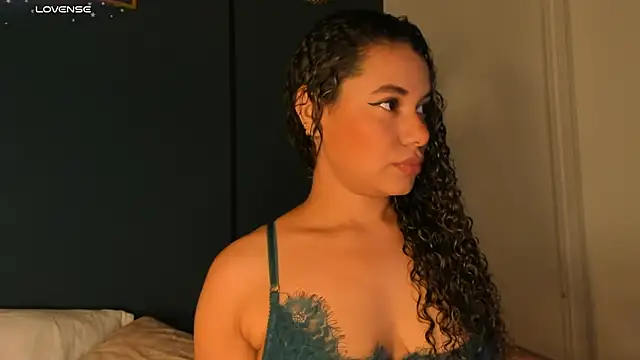 angie leonn online show from July 2026 01:17:01 PM