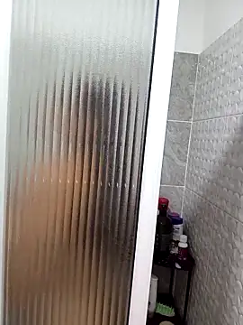 LoanaSantos online show from October 2025 09:35:02 PM