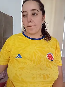 LoanaSantos online show from June 2026 09:09:01 PM
