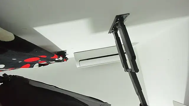 Snapshot of Rihanna_hotx chatting on November 2025 12:24:02 AM Rihanna hotx online show from November 2025 12:24:02 AM