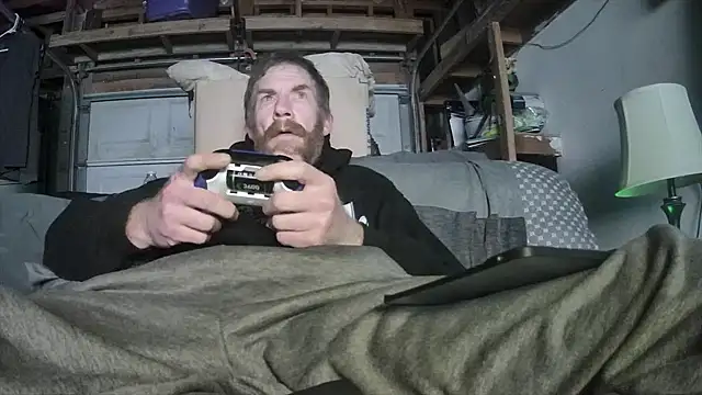 Tiggitytomociti online show from February 2026 12:24:01 PM