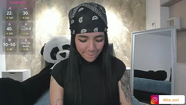 Snapshot of alice_rose5 chatting on October 2025 03:25:03 AM alice rose5 online show from October 2025 03:25:03 AM