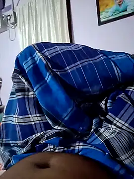 maddy3108 online show from September 2025 04:06:02 PM