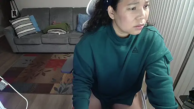 SHEILYN  online show from November 2025 04:57:01 AM