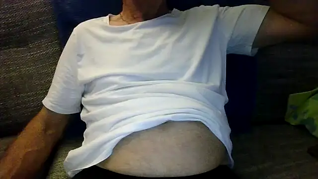 velikifant7 online show from November 2025 07:19:01 PM