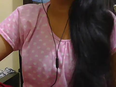 Snapshot of fairy_queen07 chatting on September 2025 05:51:01 PM fairy queen07 online show from September 2025 05:51:01 PM