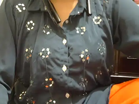 Snapshot of fairy_queen07 chatting on October 2025 09:05:02 AM fairy queen07 online show from October 2025 09:05:02 AM