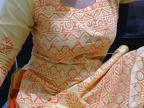 Snapshot of fairy_queen07 chatting on October 2025 08:04:02 AM fairy queen07 online show from October 2025 08:04:02 AM