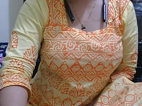 Snapshot of fairy_queen07 chatting on November 2025 08:48:02 AM fairy queen07 online show from November 2025 08:48:02 AM