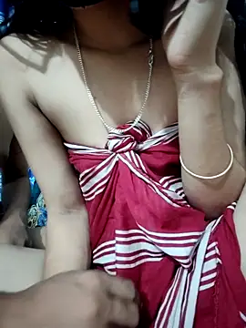 Snapshot of maya-Couple19 chatting on October 2025 06:08:02 PM maya-Couple19 online show from October 2025 06:08:02 PM