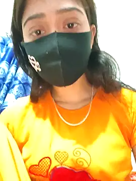 Snapshot of maya-Couple19 chatting on November 2025 06:29:01 PM maya-Couple19 online show from November 2025 06:29:01 PM