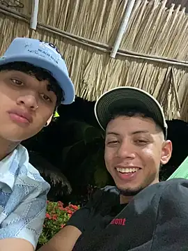 DustinandJordan online show from November 2025 12:43:01 AM