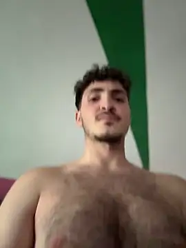 Snapshot of amo660 chatting on September 2025 03:45:01 PM amo660 online show from September 2025 03:45:01 PM