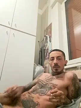 Robe420 online show from November 2025 10:32:02 PM