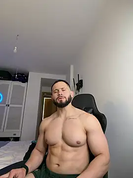 andrewcorey1 online show from May 2026 03:18:01 PM