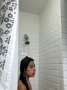 Snapshot of OwnedBySky chatting on September 2025 01:16:02 AM OwnedBySky online show from September 2025 01:16:02 AM