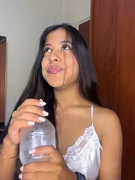 Kendra C online show from October 2025 12:50:02 AM