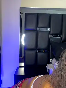 Kendra C online show from October 2025 01:06:02 AM