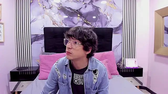 Desire Ecstasy online show from December 2025 01:05:02 PM