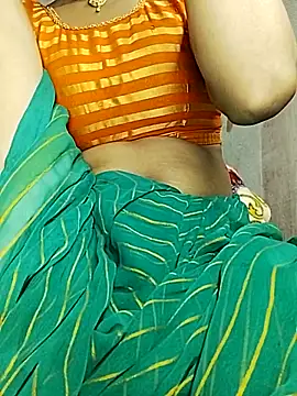 Snapshot of Hut_rotu_cute chatting on May 2026 04:14:01 PM Hut rotu cute online show from May 2026 04:14:01 PM